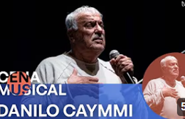 Danilo Caymmi apresenta o show 'Andanças 50 anos' no Cena Musical