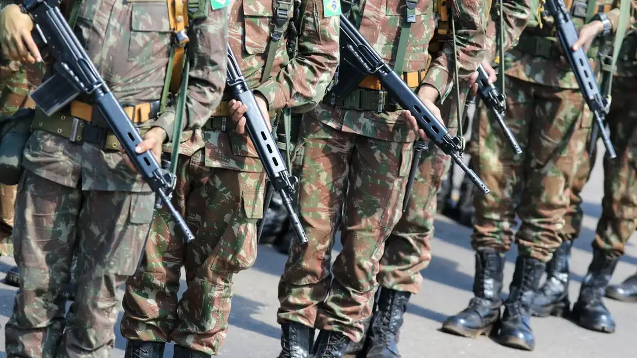 Exército utiliza discurso gerado por IA de Duque de Caxias em evento com Lula