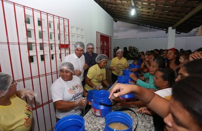 Alimentação digna: Prefeitura de Marechal reabre Casa da Sopa, na Terra da Esperança