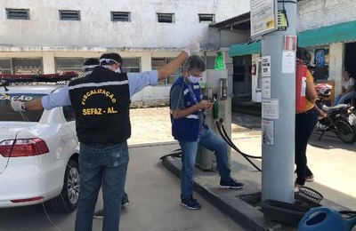 Operação da Sefaz combate sonegação fiscal no postos de combustíveis em Alagoas