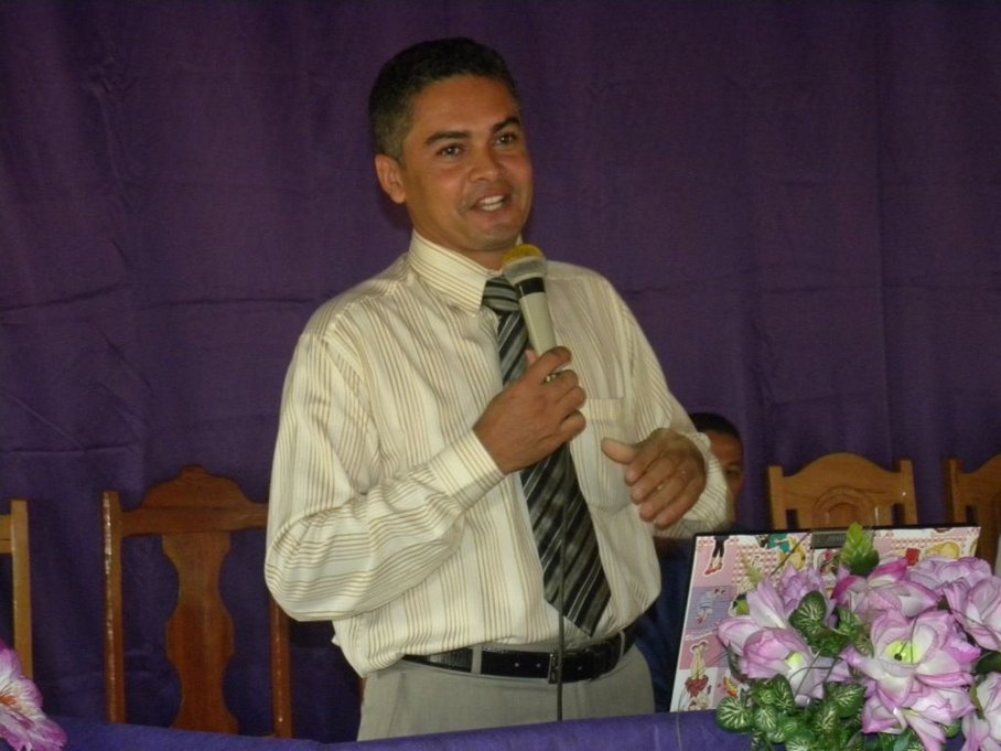 Pastor Wisley Macedo Lima e dois ocupantes da ambulância tiveram morte imediata