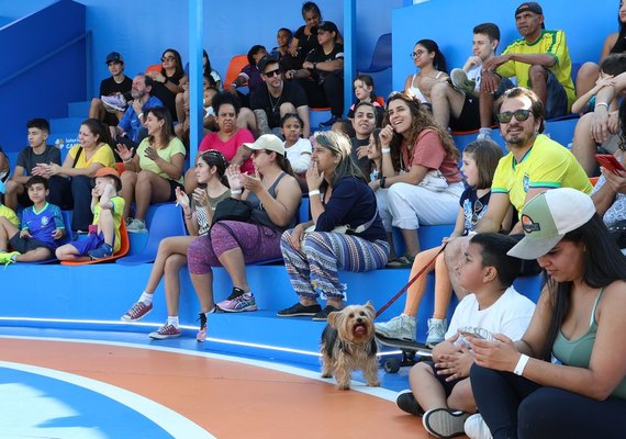 Torcida diz que futebol feminino precisa melhorar para chegar ao ouro