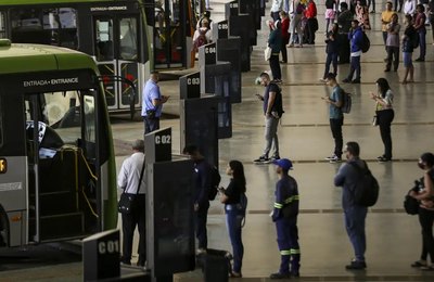 Pesquisa identifica 20,5 milhões de brasileiros sem acesso à internet