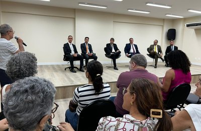 Samyr Malta participa de reunião na Procuradoria Geral de Maceió