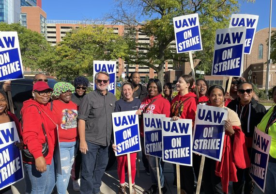 Sindicato automotivo dos EUA justifica greve por aumento salarial de presidentes das montadoras