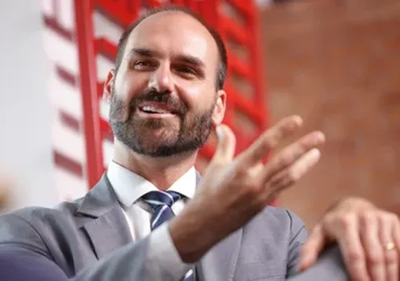 Eduardo Bolsonaro articula sanções de Europa e Mercosul contra Moraes