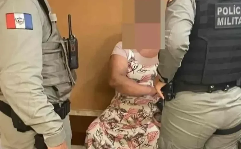 Mulher é presa por stalking após seguir casal com bebê de 7 meses em shopping