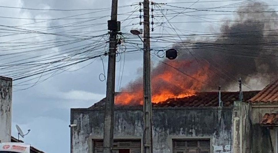 Grupo de Teatro arrecada recursos após incêndio comprometer materiais em Tomar do Geru / Foto: Foto: Reprodução/ Redes Sociais