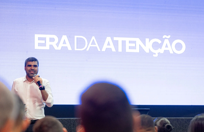 Eixo Comunicação destaca estratégias das mídias digitais e amplia projeção das ações municipalistas