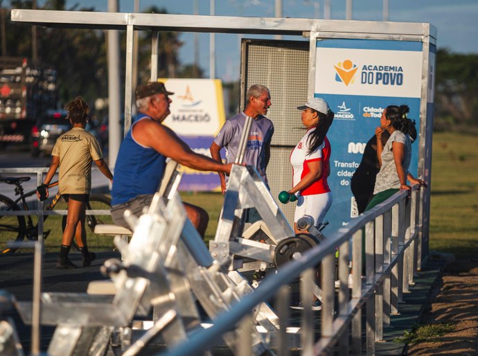 Prefeitura promove bem-estar com atividades esportivas em Maceió