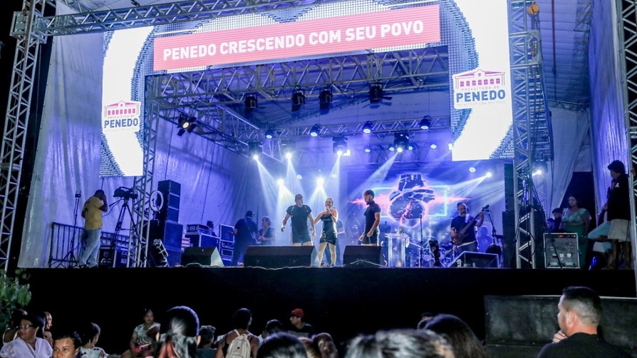 Prefeitura de Penedo e IGPS distribuem prêmios para mães com shows na orla