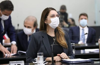  Auxílio emergencial: Projeto autoriza criação de “Renda Acolhimento” para mulheres vítimas de violência doméstica em AL