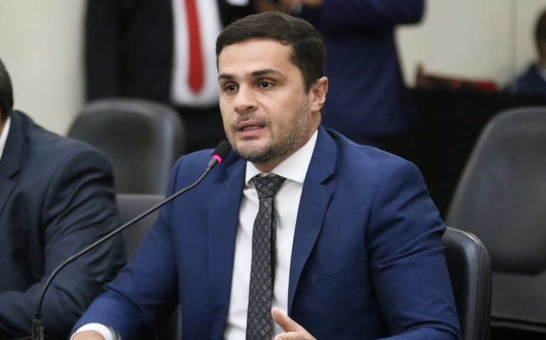 Aprovado projeto que cria cadastros de condenados por estupro e por crimes de violência doméstica