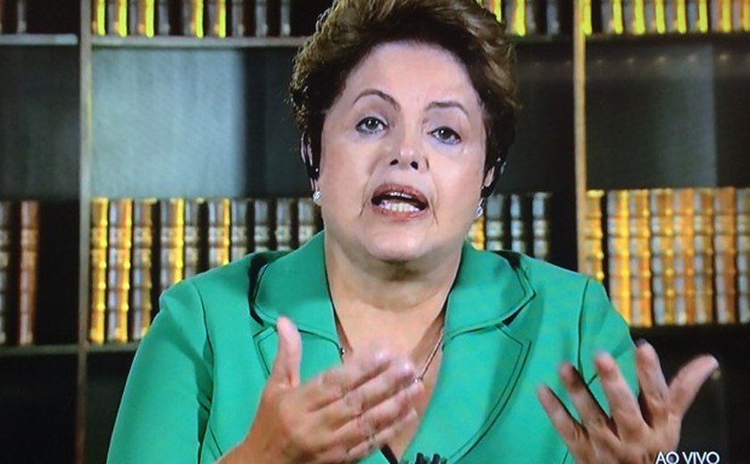 Dilma promete anunciar mudanças na equipe econômica em novembro e esclarecer corrupção na Petrobras