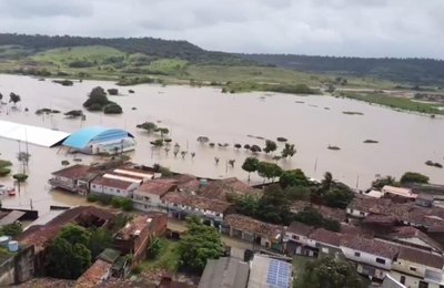 Prefeito cancela “Em Alagoas, São João é São Miguel” anuncia medidas para ajudar as famílias atingidas pelas chuvas 