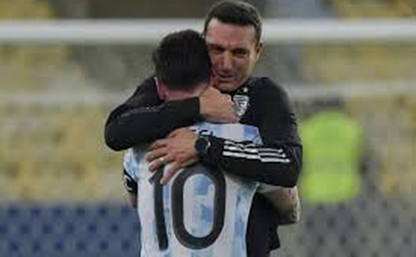 Scaloni banca Messi na semifinal contra Canadá e sugere Copa América com seleções europeias