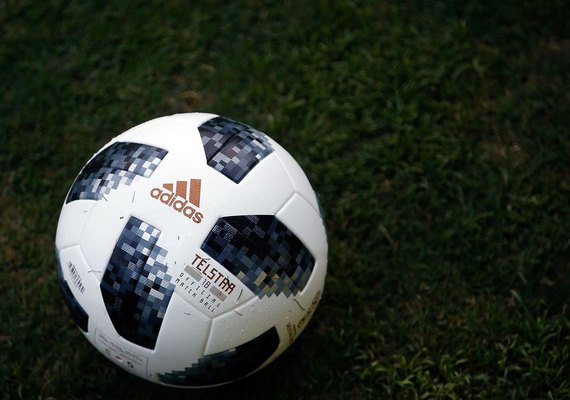 Lucas Veríssimo sofre lesão grave, será cortado da seleção e perderá a temporada