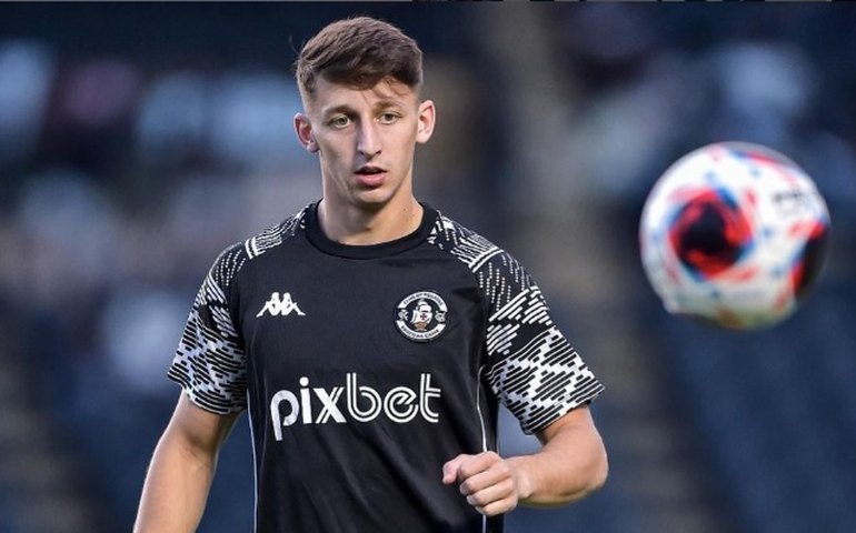 ‘Modric paraguaio’: emprestado pelo Vasco, Galarza se destaca no Talleres