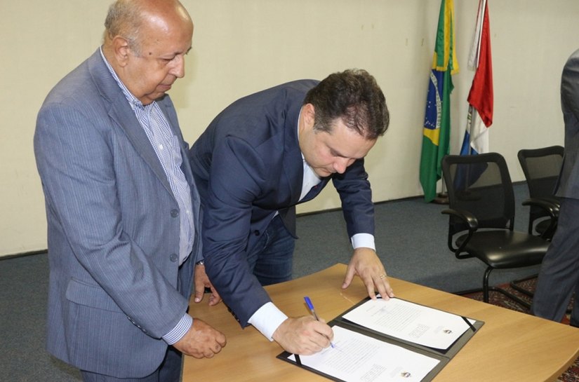 Governador Renan Filho empossou novo diretor-presidente da Arsal nesta 2ª