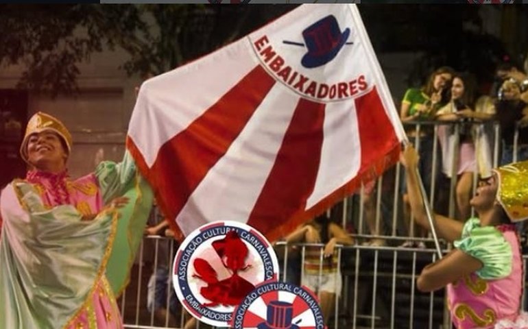 Escola de samba focada na inclusão de pessoas com deficiência no Rio completa 20 anos