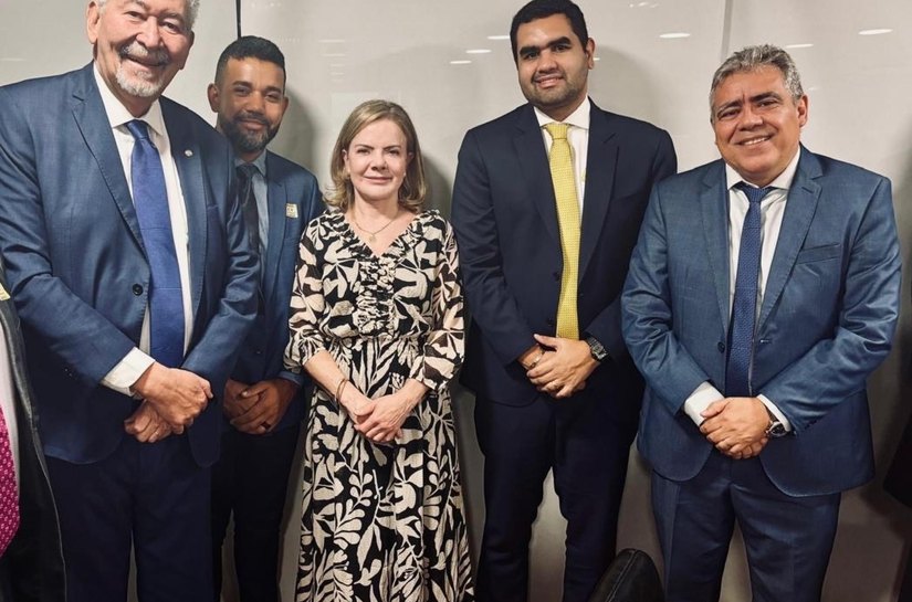Semarh destaca investimentos hídricos em Alagoas durante encontro com ministra Gleisi Hoffmann