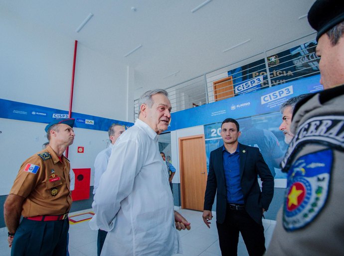 Ronaldo Lessa realiza inspeção no CISP III, que abrigará nova sede do Dracco