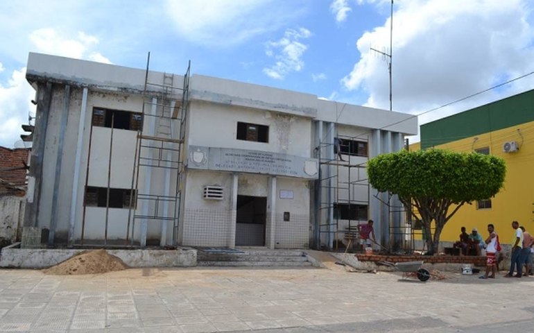 Reforma da Delegacia Regional de São Miguel dos Campos é iniciada