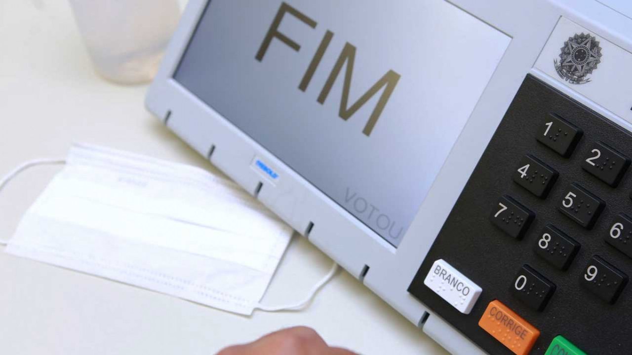 Número de eleitores com idade entre 16 e 18 anos é menor em duas décadas