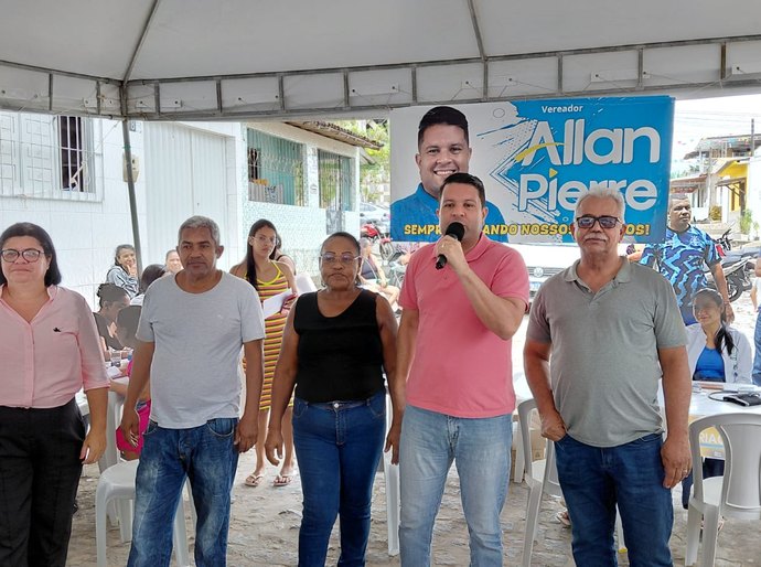 Na Santa Lúcia, vereador Allan Pierre promove Gabinete de Rua e reforça compromisso para lutar por calçamento de Ruas na comunidade