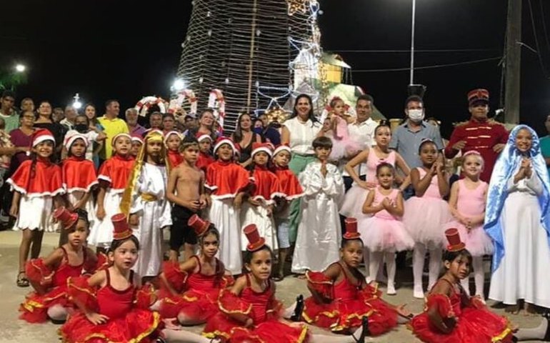 Prefeitura de Branquinha promove encerramento do Natal com distribuições de cestas, inaugurações e apresentações