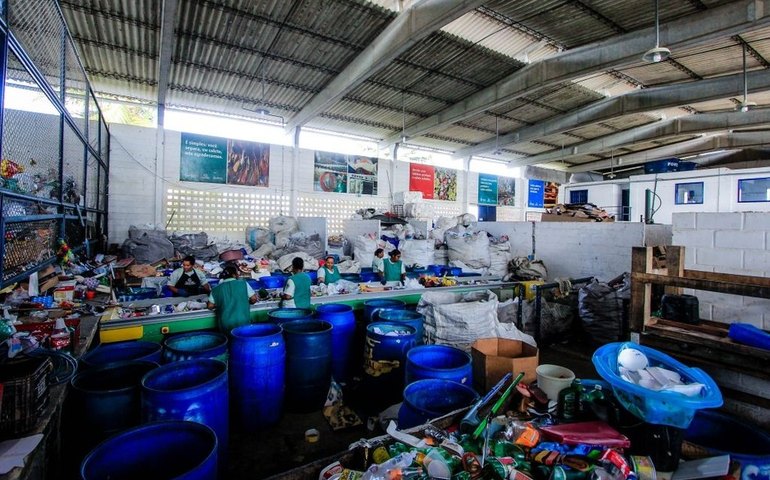 Secult divulga programação de janeiro do projeto Pôr do Samba