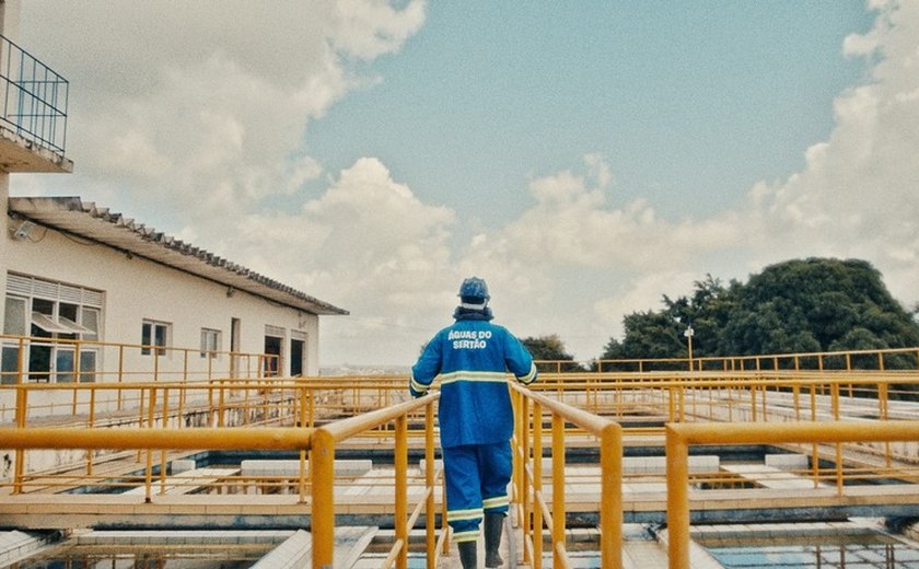 Depois de luz, fornecimento de água também é interrompido na UFRJ