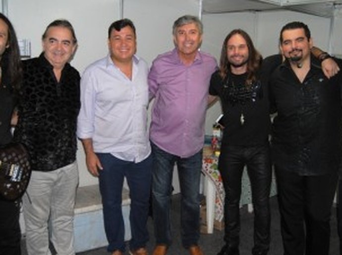 Banda Anjos do resgate levou multidão ao largo da matriz em Marechal