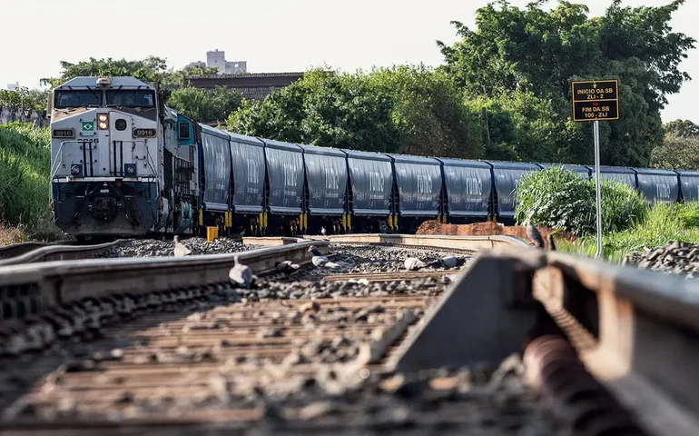Ministro garante financiabilidade dos projetos ferroviários previstos para 2026