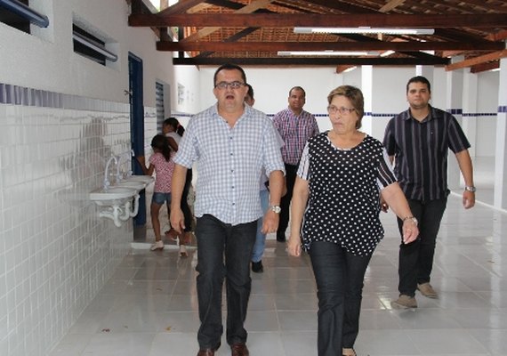 Arapiraca: Prefeita Célia Rocha entrega reforma e ampliação de Escola da Boa Vista