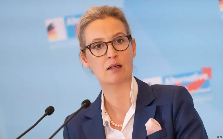 Líder da extrema direita da Alemanha defende em entrevista que país deixe a União Europeia