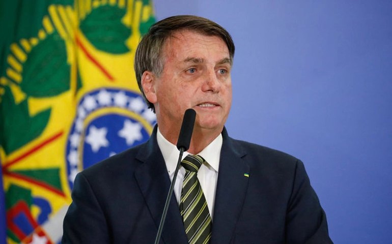 Transição vai sugerir atos de Bolsonaro que deixarão de ter sigilo de 100 anos