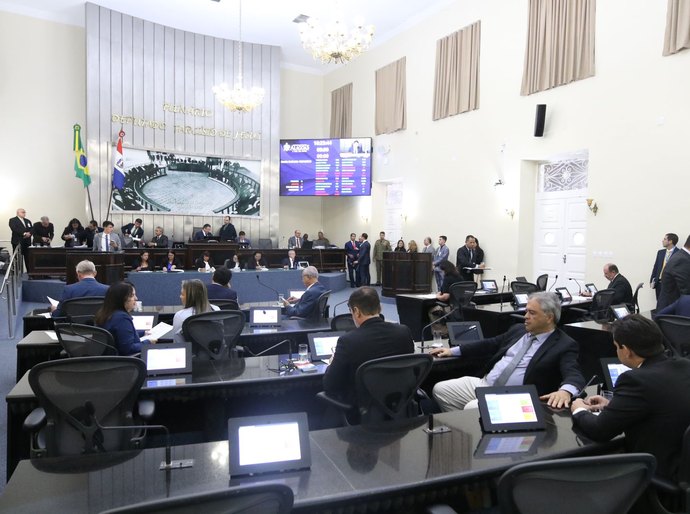 ALE aprova Voto de Pesar em virtude do falecimento do senhor Rosalvo Machado Freitas