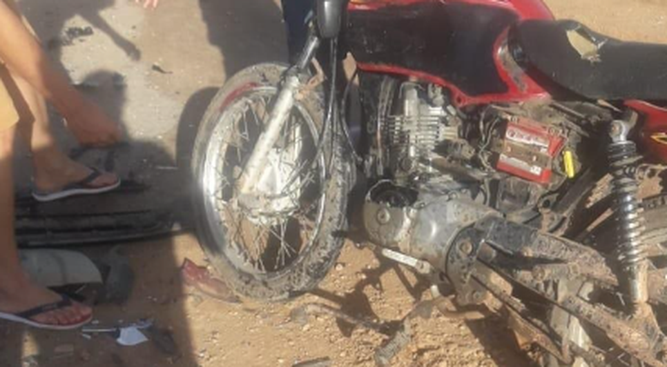 Motociclista morre após colidir com carro em Lagarto