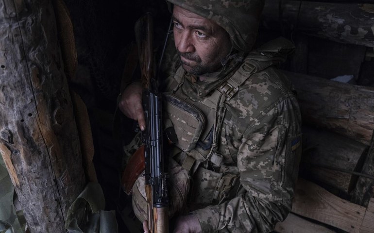 Militar russo explica à Sputnik como falta de pessoal no Exército ucraniano muda situação no front