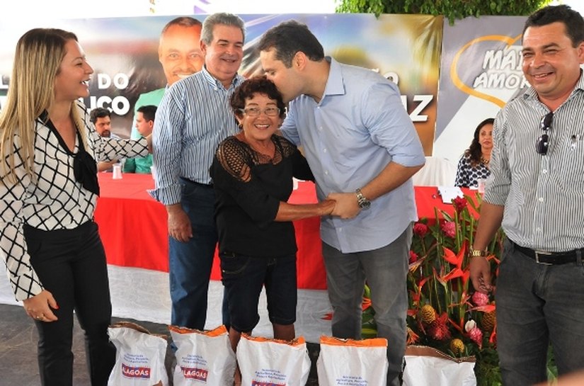 Sertanejos alagoanos são contemplados com 17 toneladas de sementes