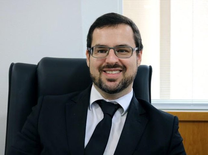Milei e os ataques à dignidade