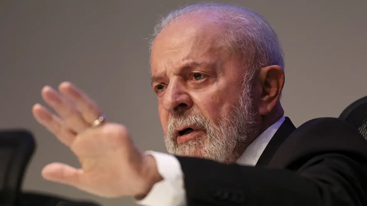 Lula e Petro voltam a conversar sobre impasse na Venezuela