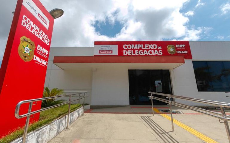 Polícia Civil prende acusado de feminicidio de farmacêutica em Maceió