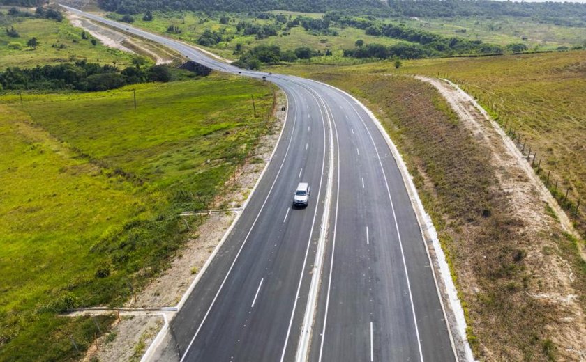 Governo federal reassume gestão de BR-324 e BR-116 após fim do contrato da ViaBahia