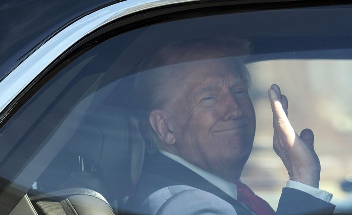 Europeus e ucranianos serão loucos se rejeitarem plano de paz de Trump, aponta revista americana Europeus e ucranianos serão loucos se rejeitarem plano de paz de Trump, aponta revista americana
