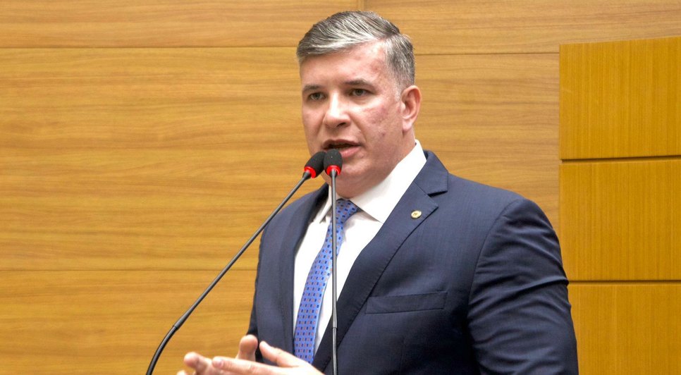 Deputado estadual Cristiano Cavalcante