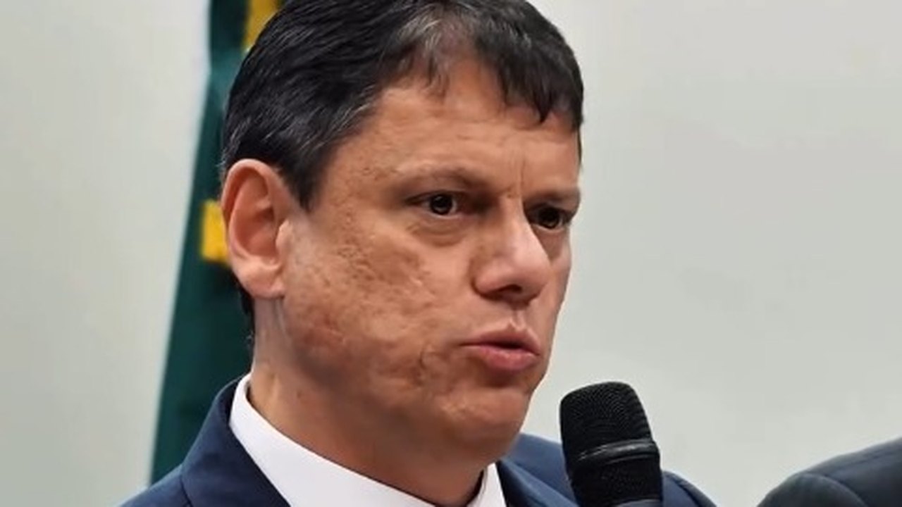 Tarcísio rebate críticas de Haddad à política fiscal de São Paulo