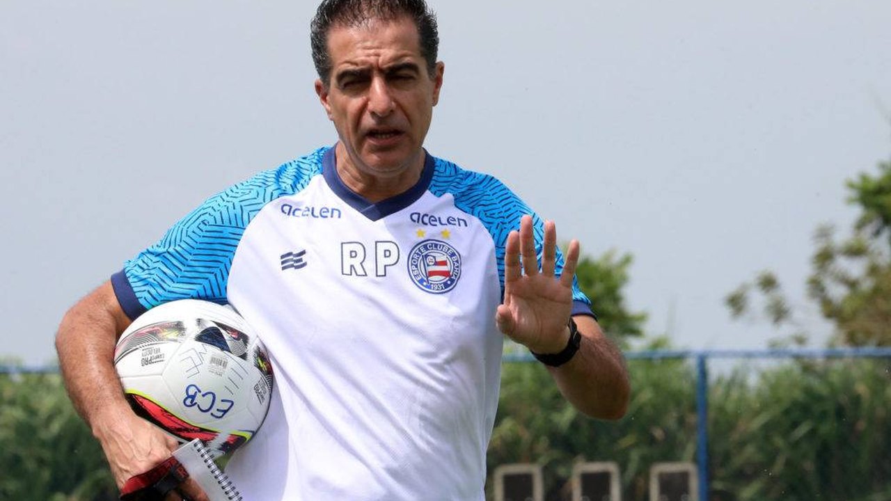 Renato Paiva deixa o cargo de técnico do Bahia