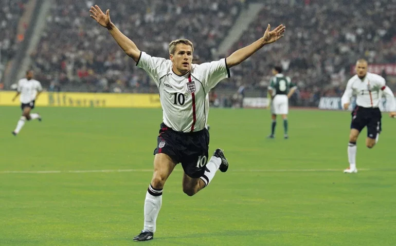 Michael Owen lamenta doença que faz o filho perder a visão: 'se pudesse dar meus olhos, faria isso amanhã'